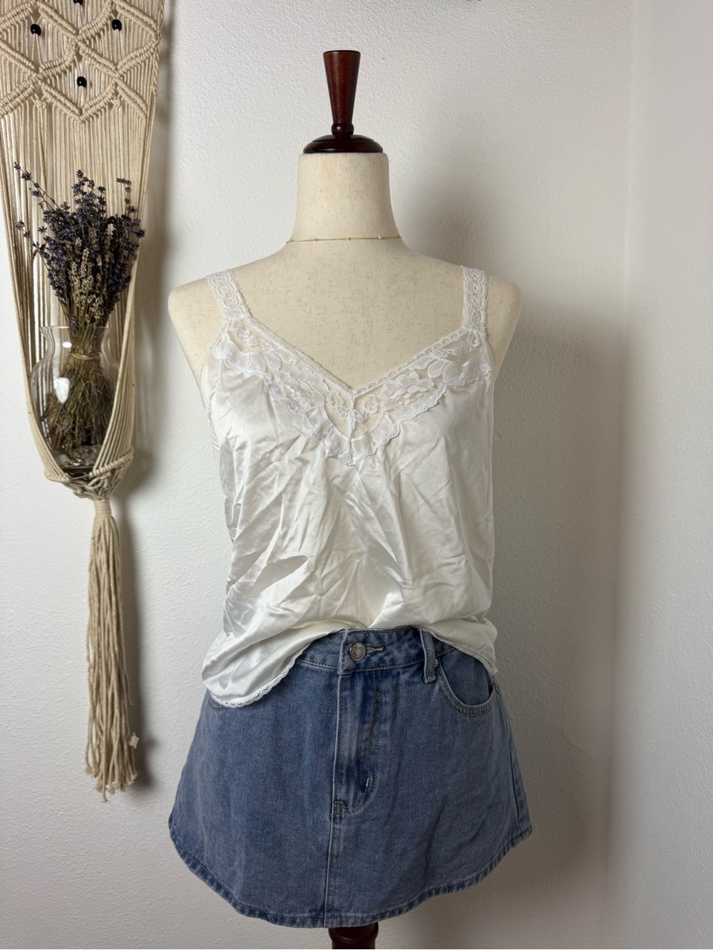 Vintage White Satin Lace-Trim Tank Top